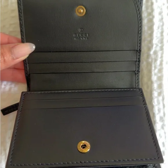 Gucci Black Chevron Quilted Leather Card Wallet with Gold GG - Picture 3 of 5